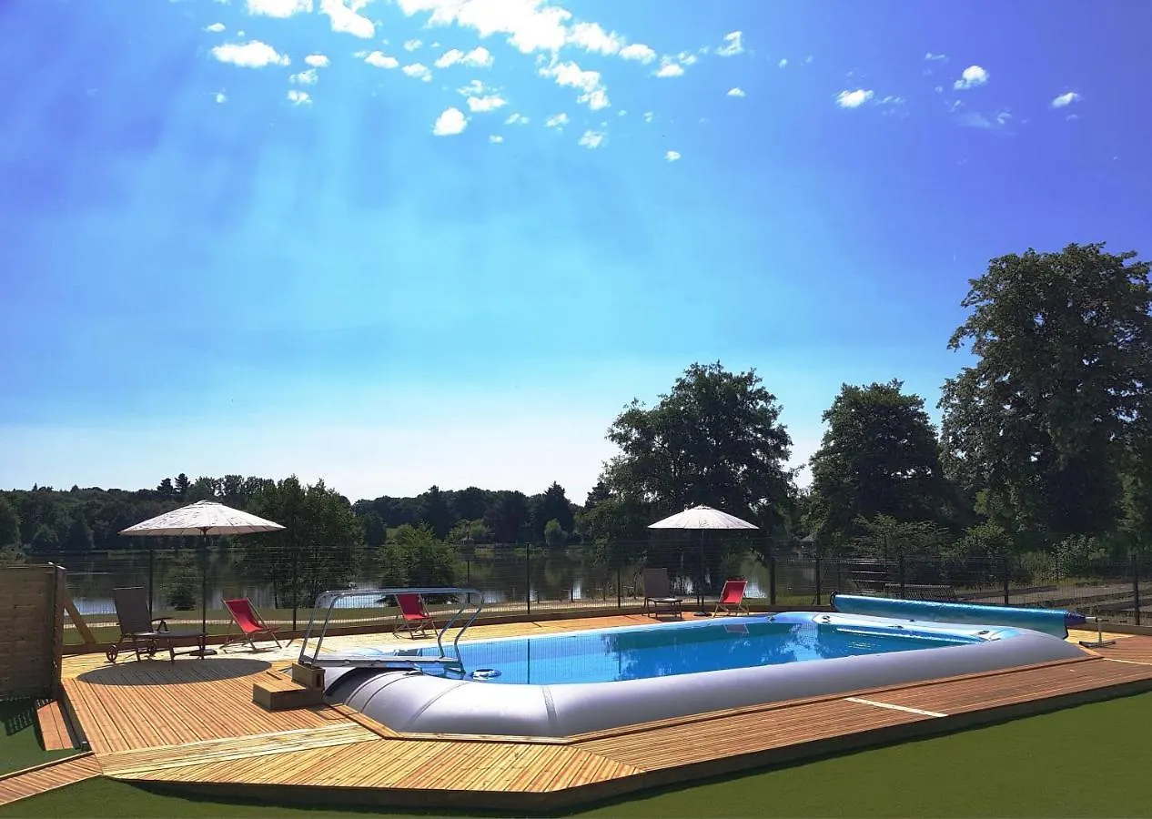Hotel Camping Aquarev à Loudéac Village de vacances
