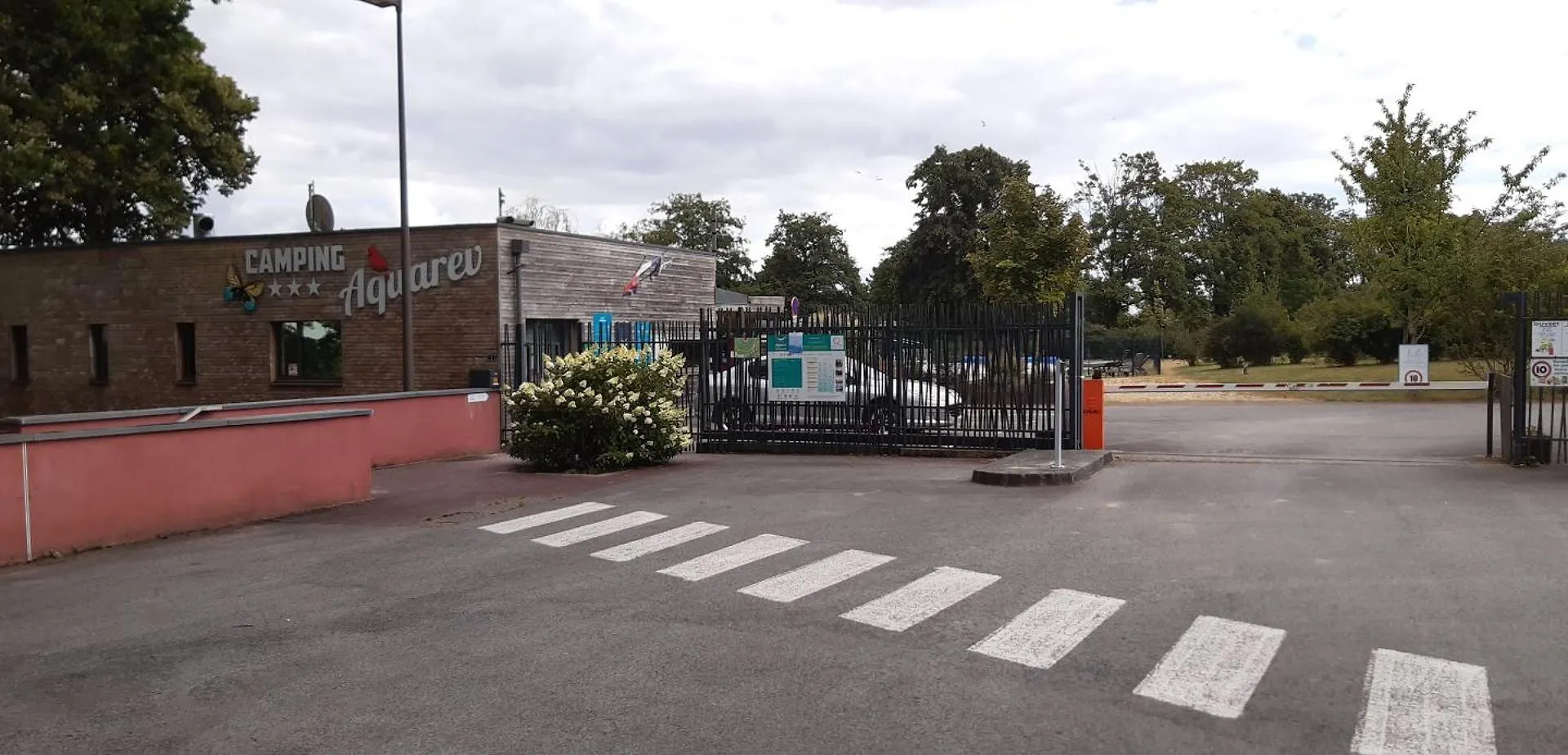 Hotel Camping Aquarev à Loudéac